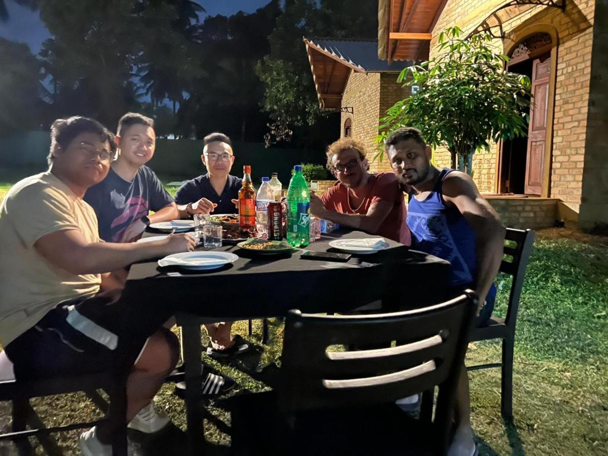 Airport Villa Kamatha -Foreign Booking Only カトゥナカヤ エクステリア 写真