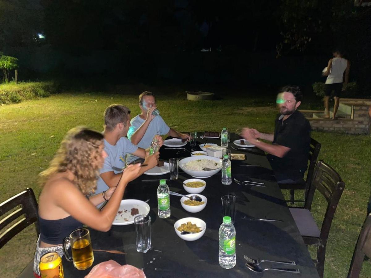 Airport Villa Kamatha -Foreign Booking Only カトゥナカヤ エクステリア 写真